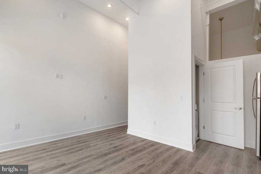 1705 Jackson St #5 - Photo 4 of 12