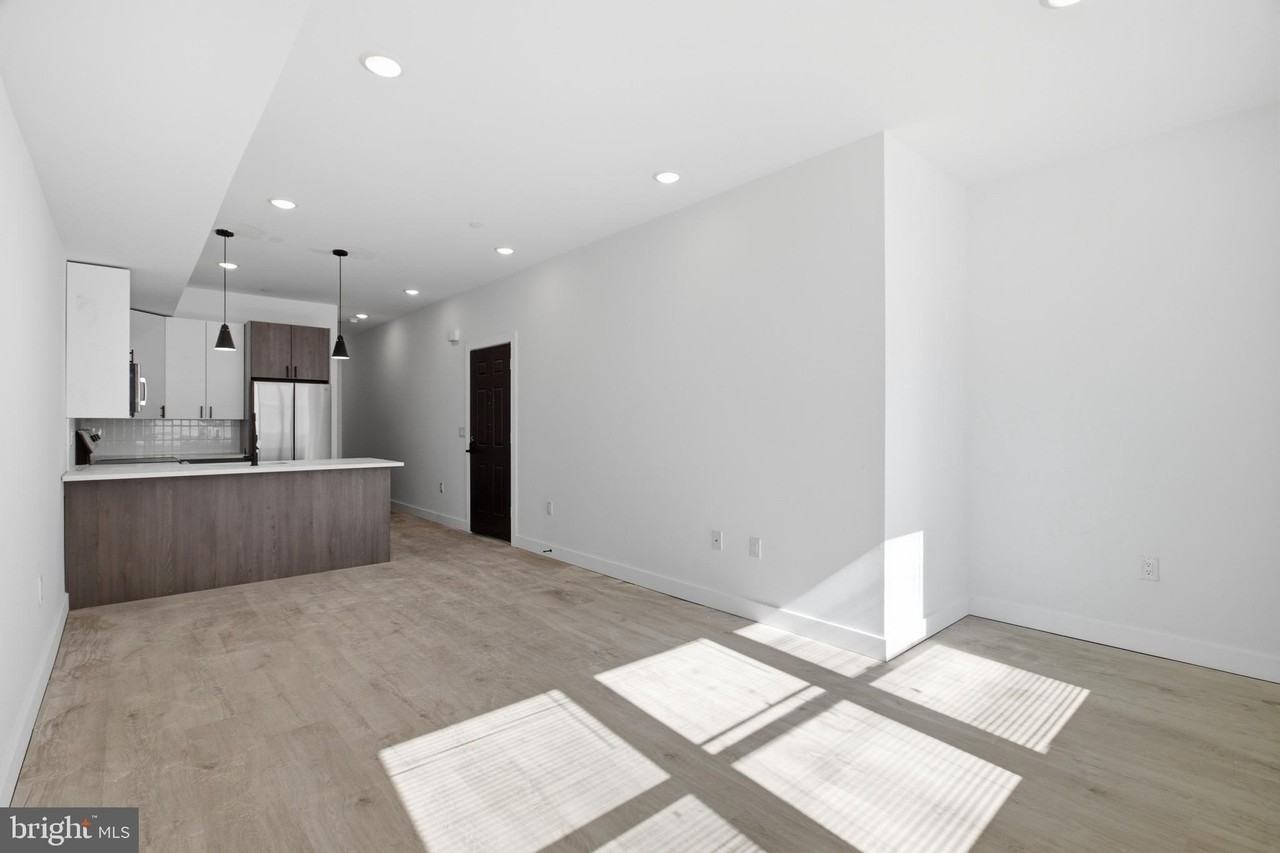 2346 N 16th St #2 - Photo 4 of 13
