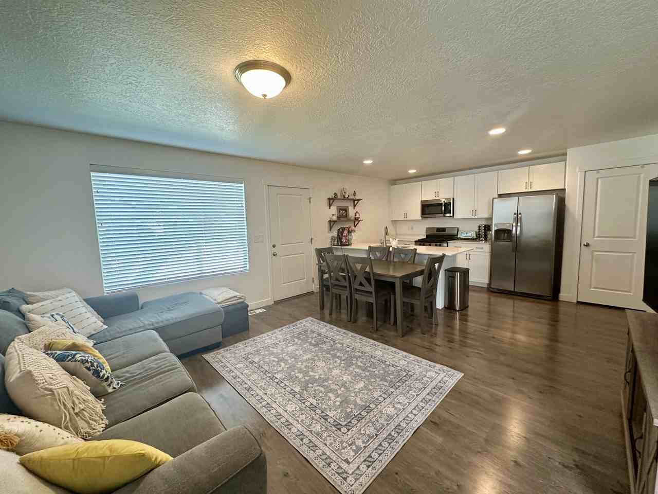 182 E River Bend Rd #1 - Photo 2 of 20