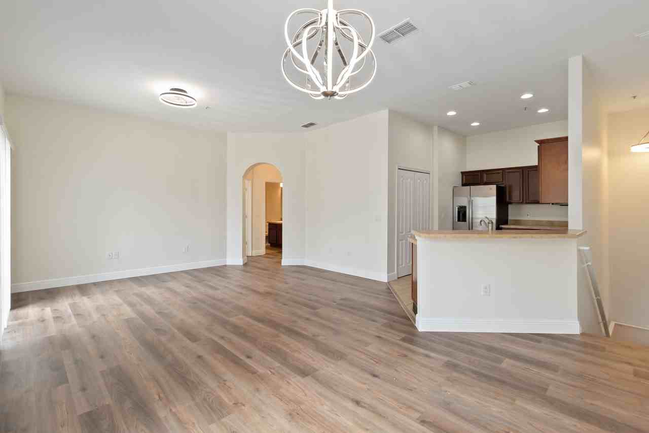 6484 S Goldenrod RdUnit 41A #1 - Photo 6 of 17