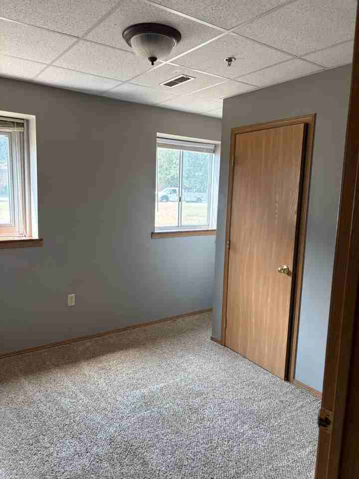109 E Luverne St, Luverne MN - Photo 6 of 24
