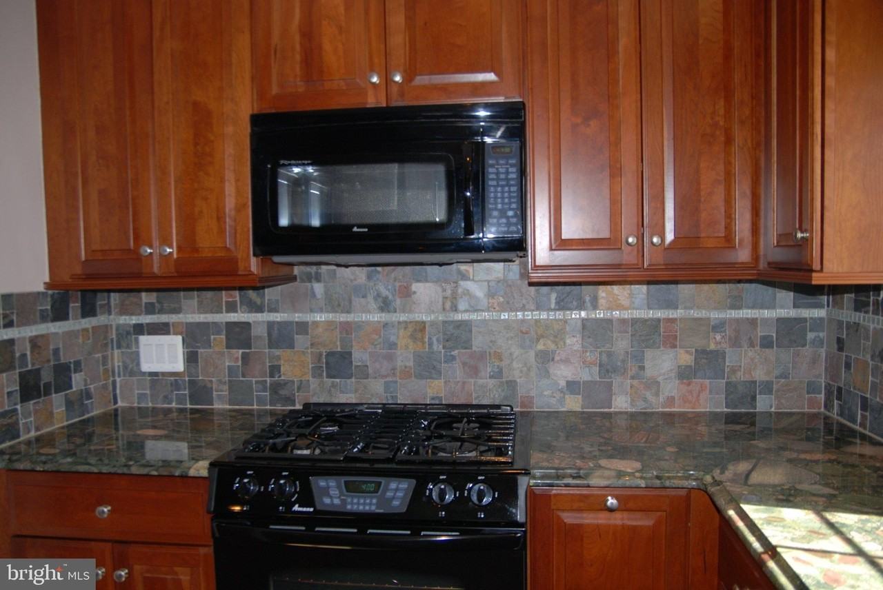 3250 Martha Custis Dr - Photo 7 of 26