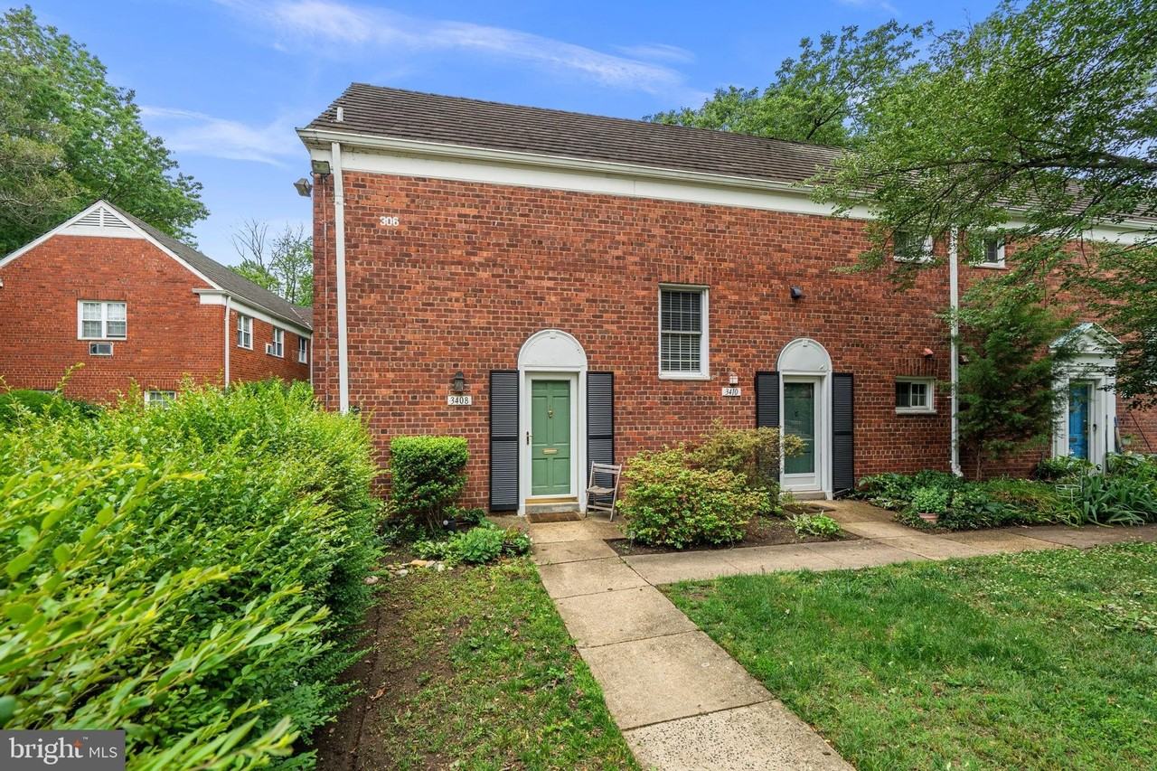 3408 Martha Custis Dr - Photo 2 of 29