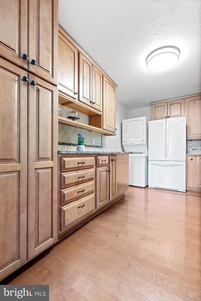 8360 Greensboro Dr #721 - Photo 2 of 43
