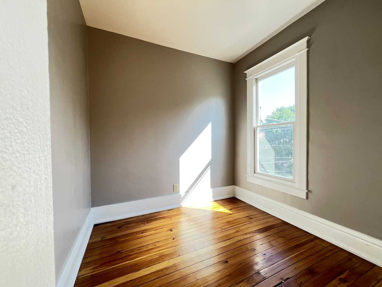 287 Cardiff St #1 - Photo 3 of 18