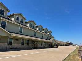 featured image of 105 N Lacy Dr