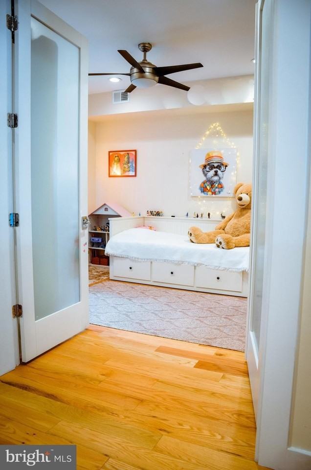 11148 Harbor Ct #11148 - Photo 4 of 10