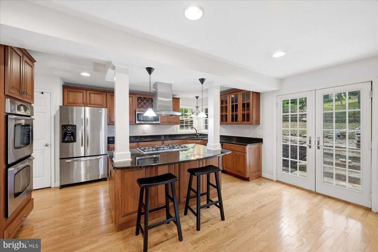 6004 Telegraph Rd - Photo 2 of 30