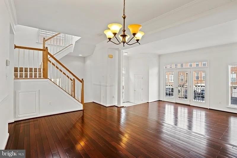 24689 Siltstone Sq - Photo 5 of 32