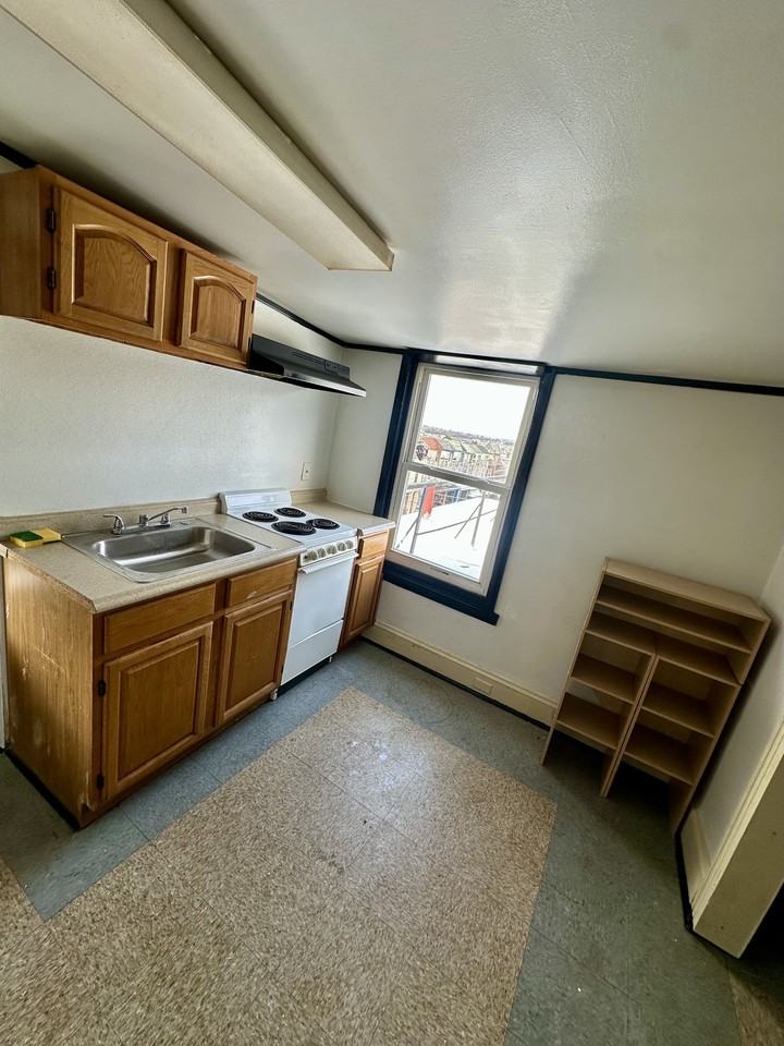 1201 Windsor St. Reading PA - 5 #5 - Photo 2 of 5
