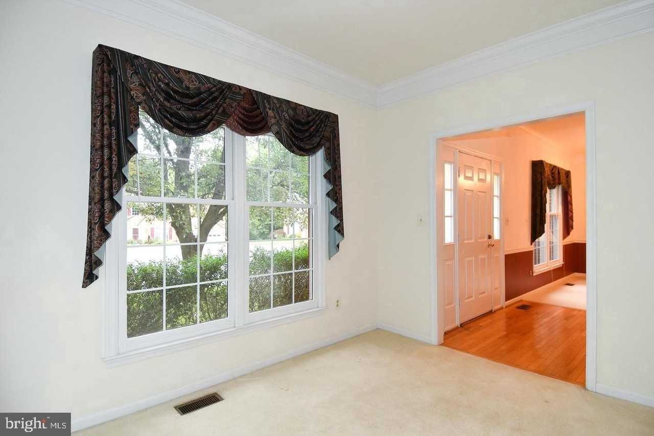 47313 Grandview Pl - Photo 4 of 47