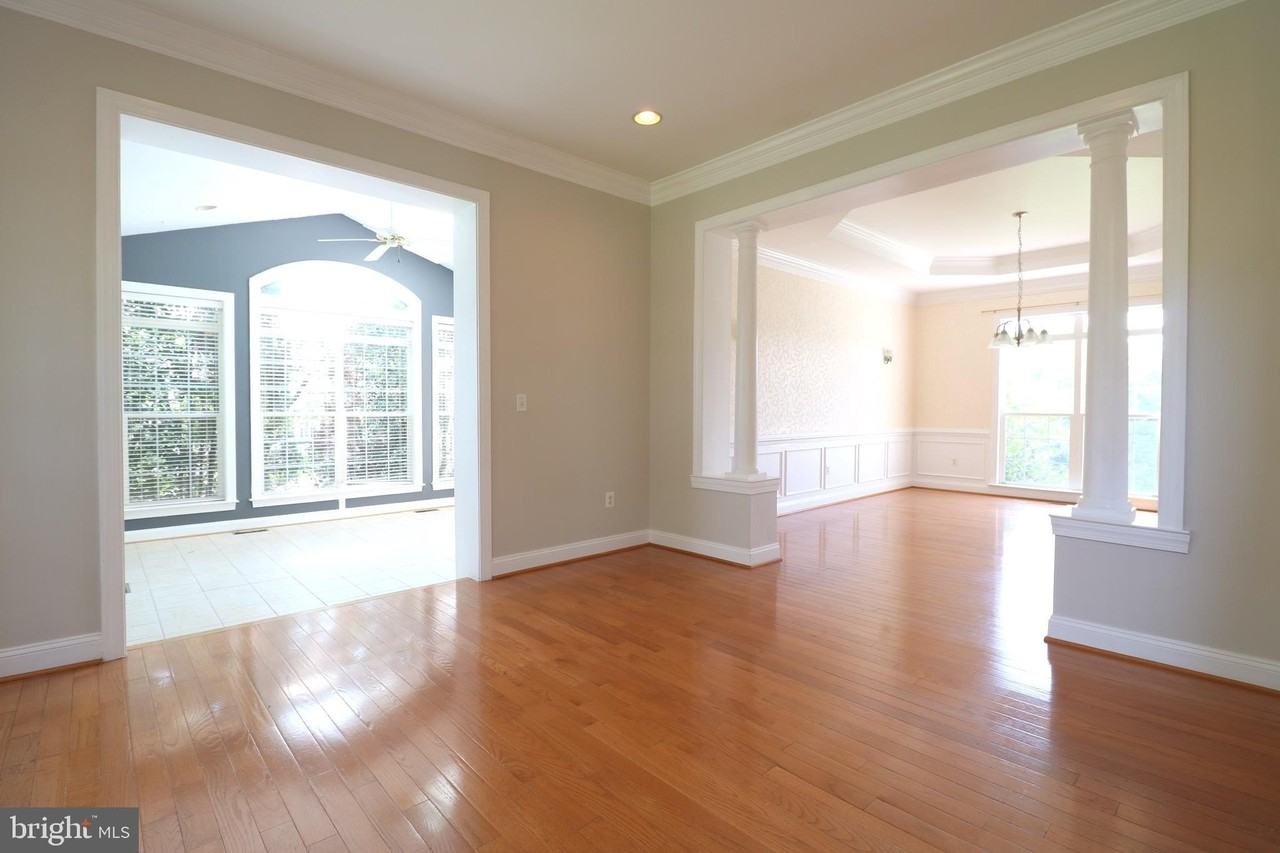 22078 Vantage Pointe Pl - Photo 5 of 25