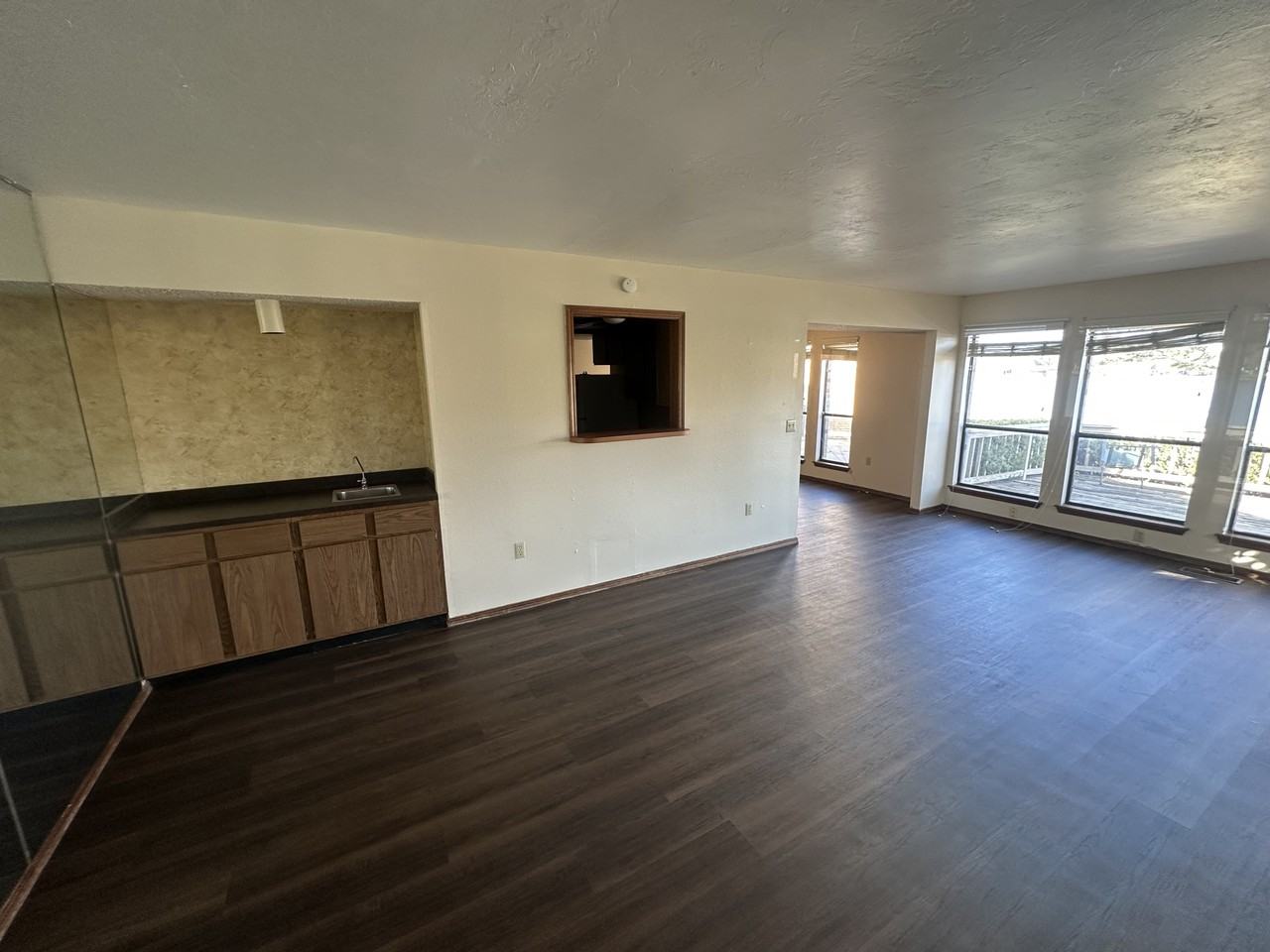 6448 W Hefner Rd #1 - Photo 7 of 38