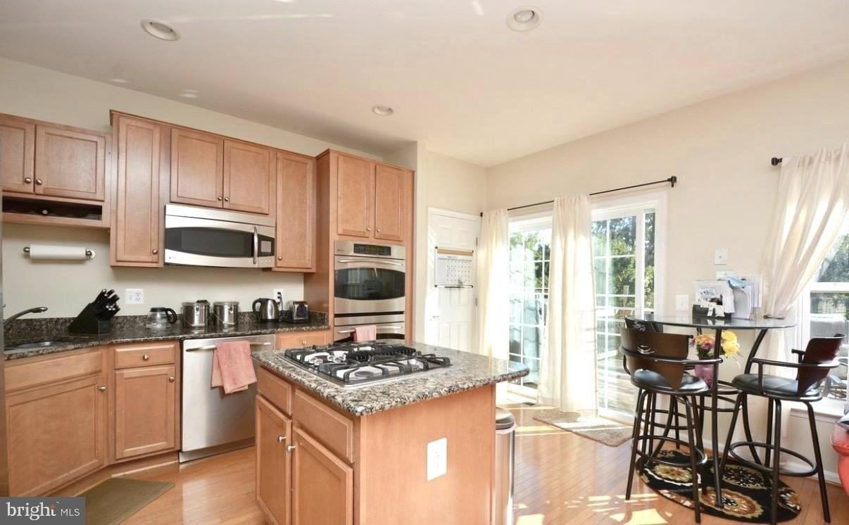 2454 Battery Hill Cir - Photo 2 of 14