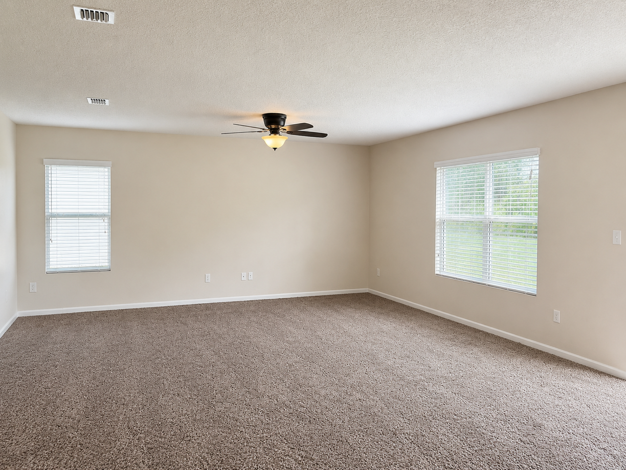 232 Brooklet Cir - Photo 4 of 13