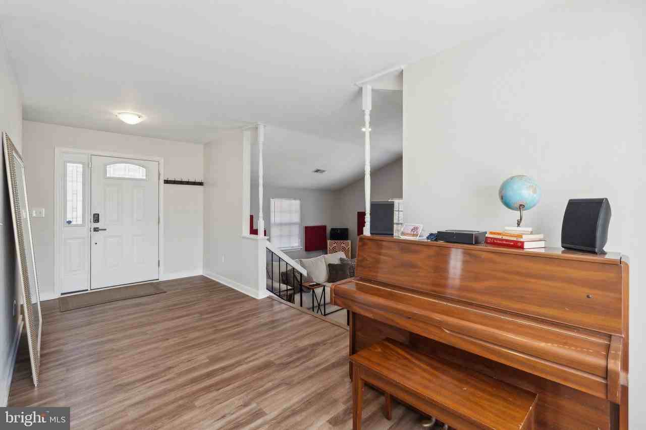 163 Choptank Rd - Photo 4 of 39
