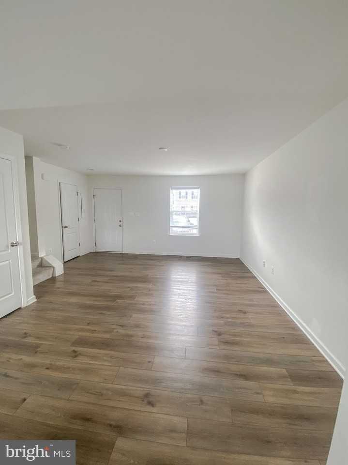 36 Orchard Green Dr - Photo 3 of 25