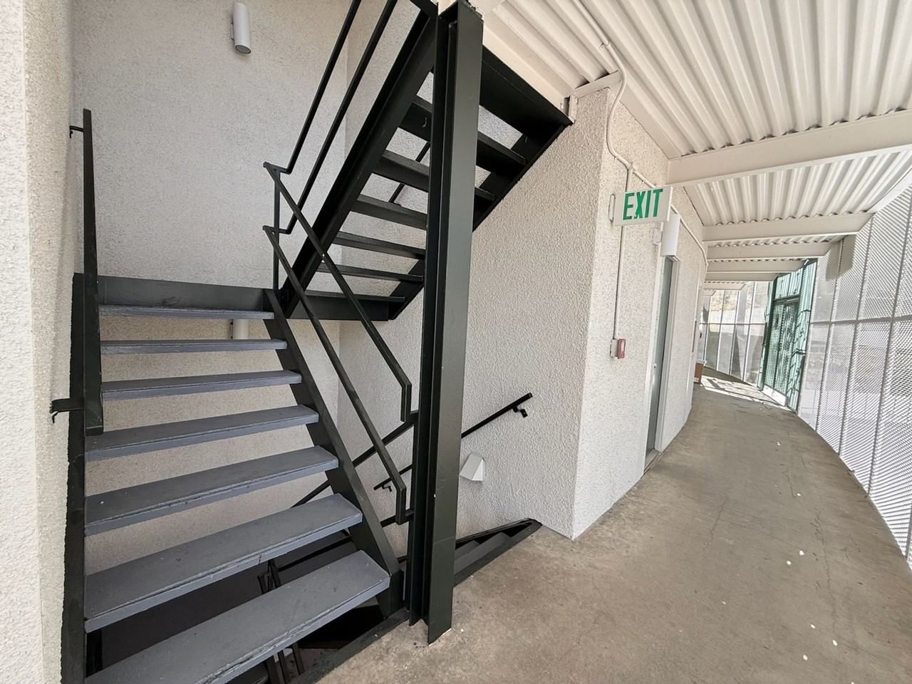 Crescent Apartments - Photo 6 of 14