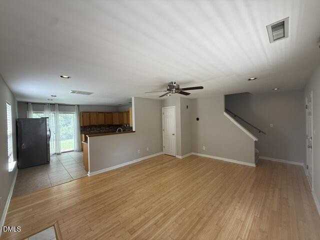 107 Breezemere Ct - Photo 5 of 17