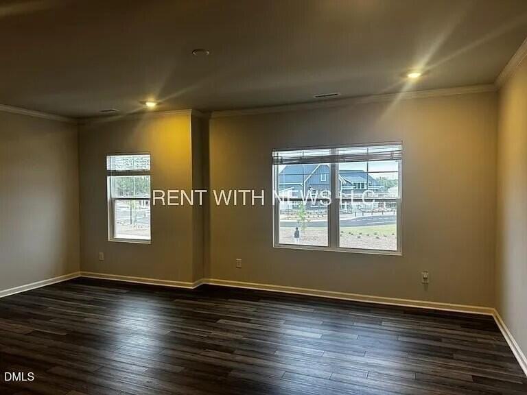 308 Leland Crest Dr - Photo 4 of 31