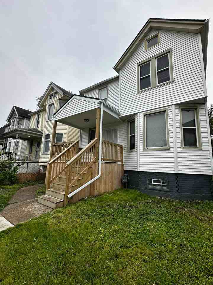 5409 Fischer St #1 - Photo 2 of 15