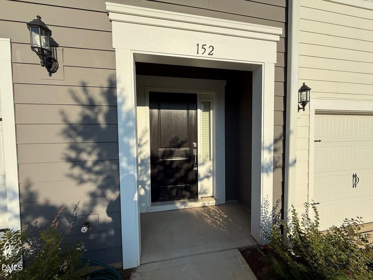 152 Fideaux Blvd - Photo 2 of 31