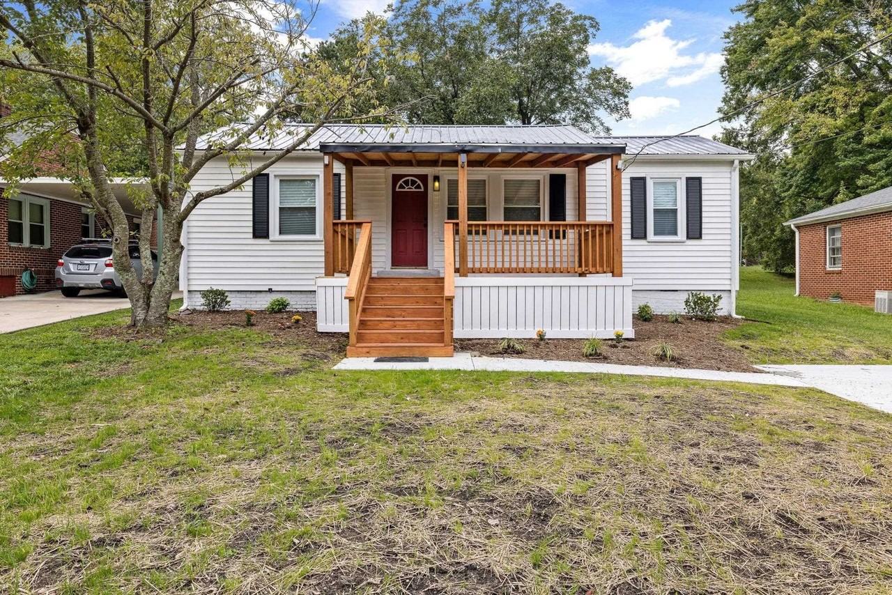 207 Delacroix St - Photo 3 of 30