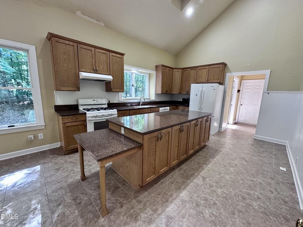 628 Spindlewood - Photo 7 of 26