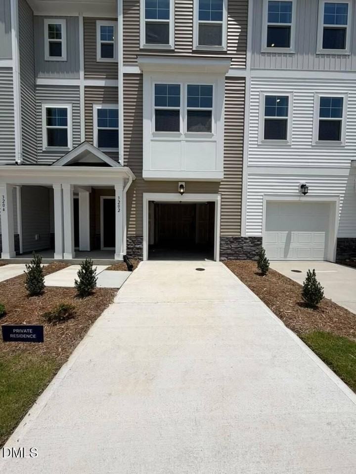 2160 Mica Ridge Ln - Photo 2 of 50