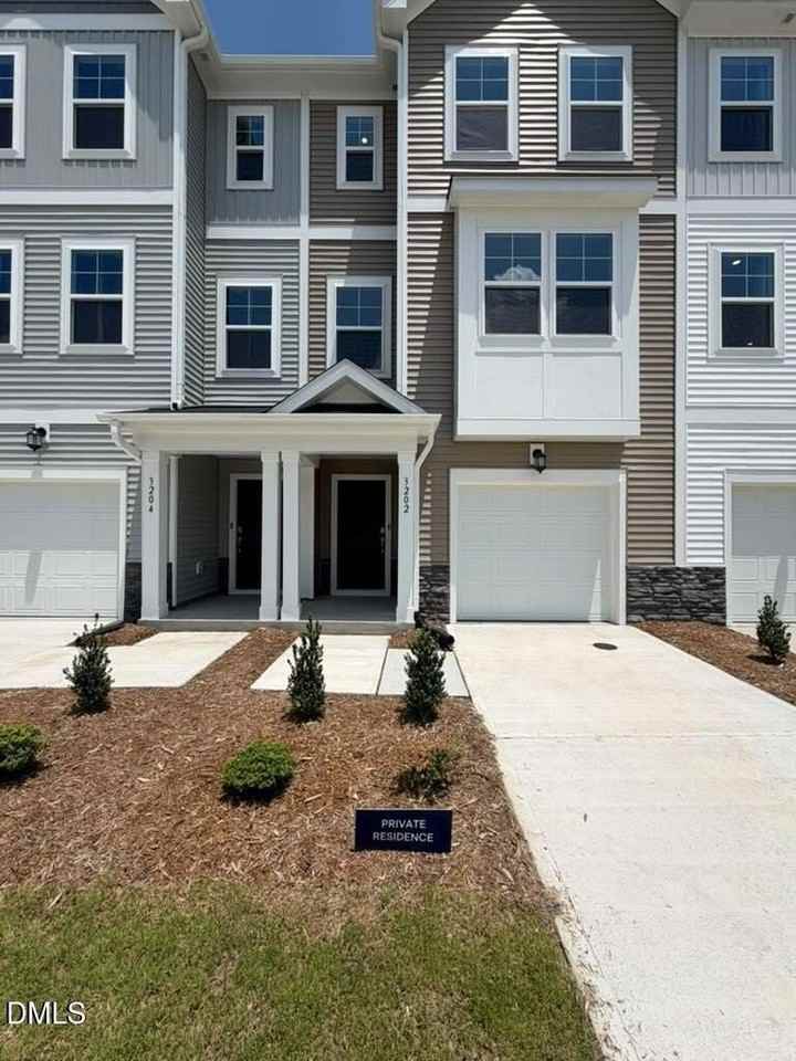 2160 Mica Ridge Ln - Photo 3 of 50