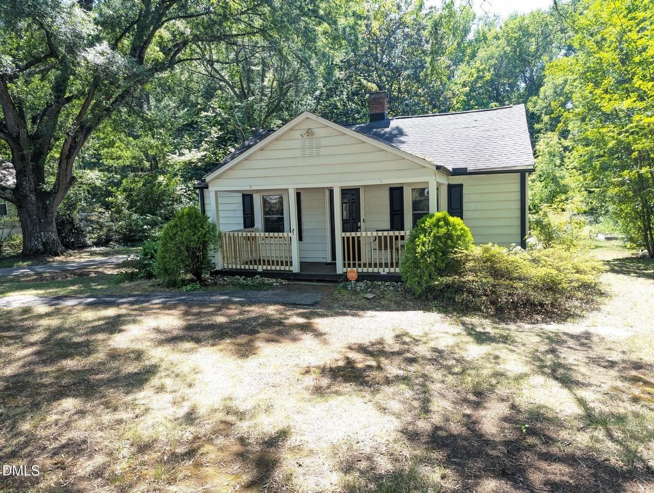 808 Glenco Rd - Photo 2 of 19