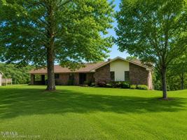 featured image of 346 Eastland Dr