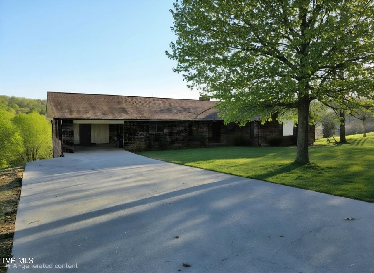 346 Eastland Dr - Photo 2 of 36