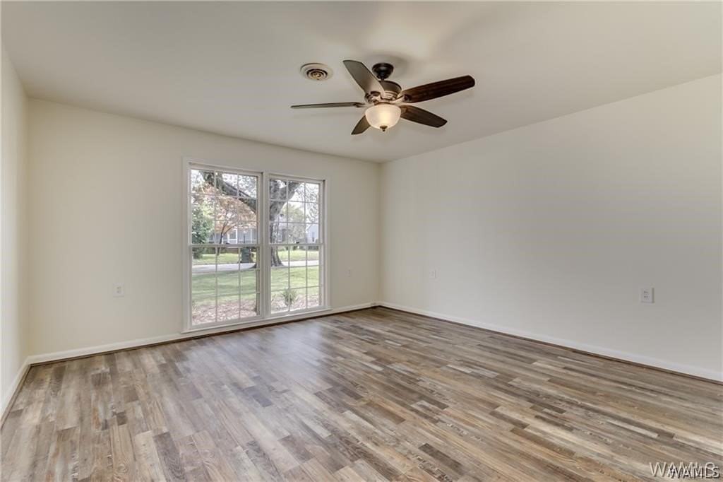 1612 2nd Ave - Photo 7 of 35