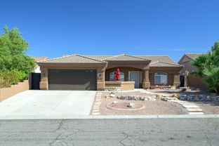 2121 E Desert Lakes Dr - Photo 1 of 1