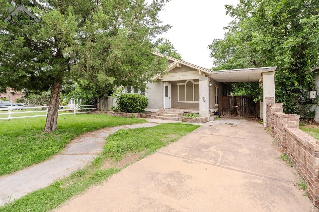 1635 Elizabeth Ave - Photo 2 of 16