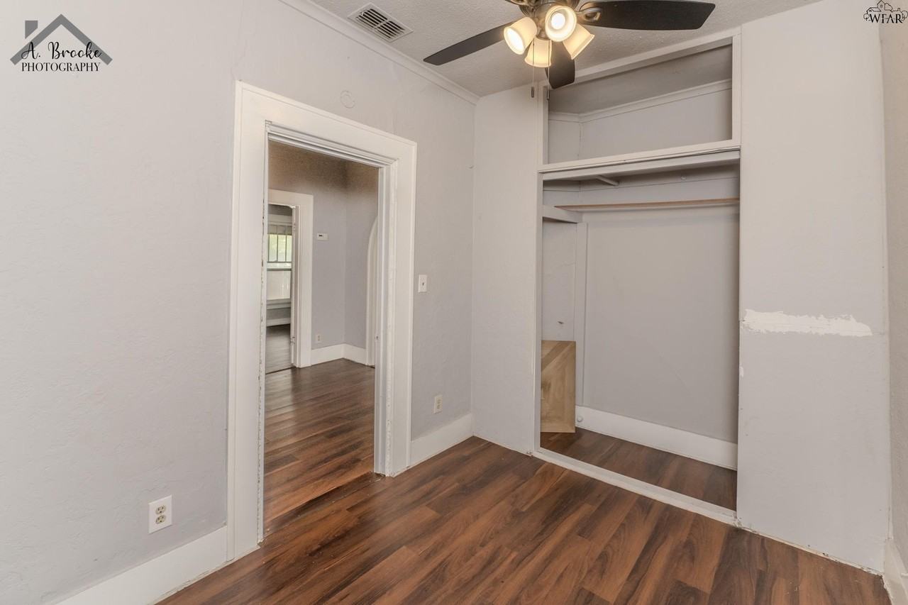 1635 Elizabeth Ave - Photo 7 of 16