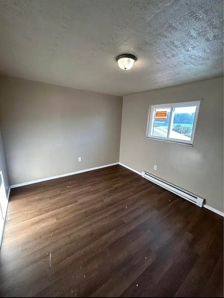 202 Meldon Ave #4 - Photo 4 of 6