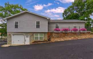 303 Garfield Ave - Photo 1 of 1