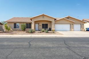 6088 E 40th Ln - Photo 1 of 1