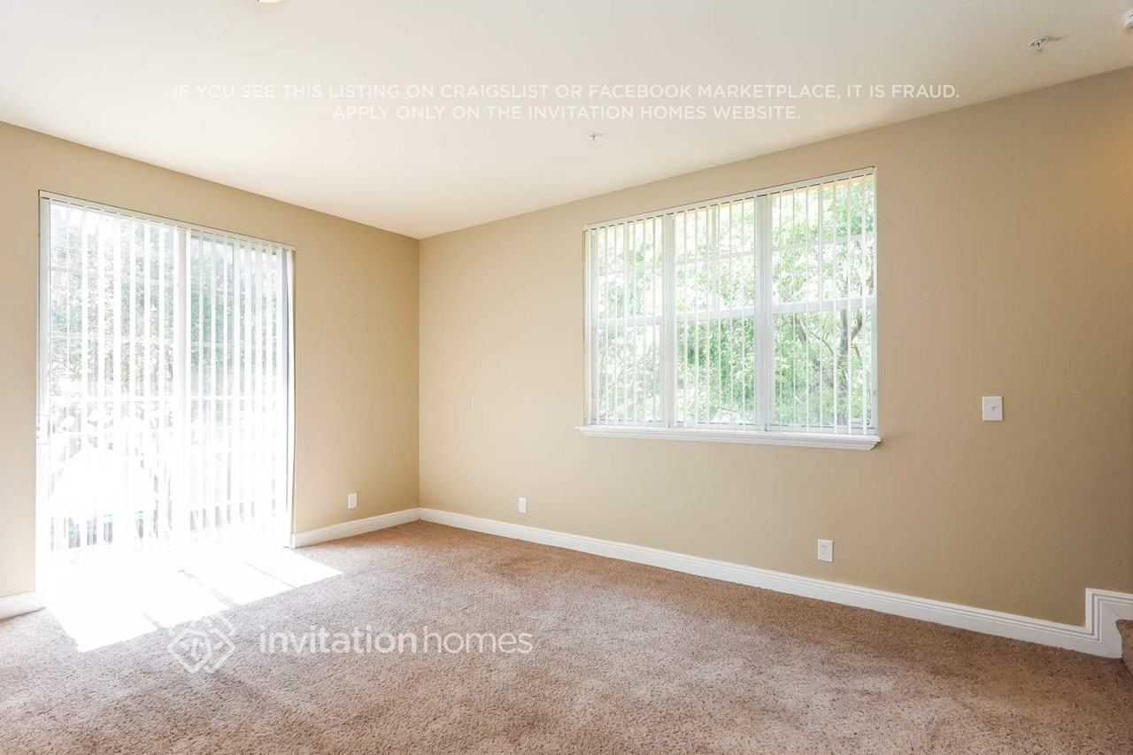 10001 Sw 22nd St - Photo 6 of 17