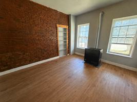 featured image of 47 Vliet St