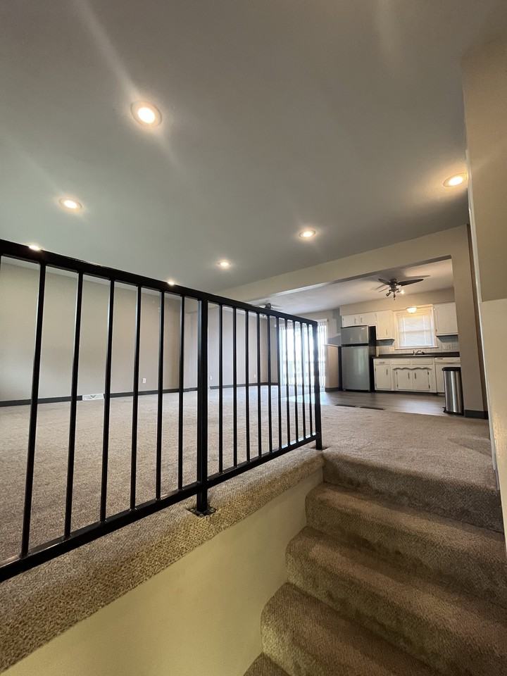 835 E Gay St #1 - Photo 7 of 25