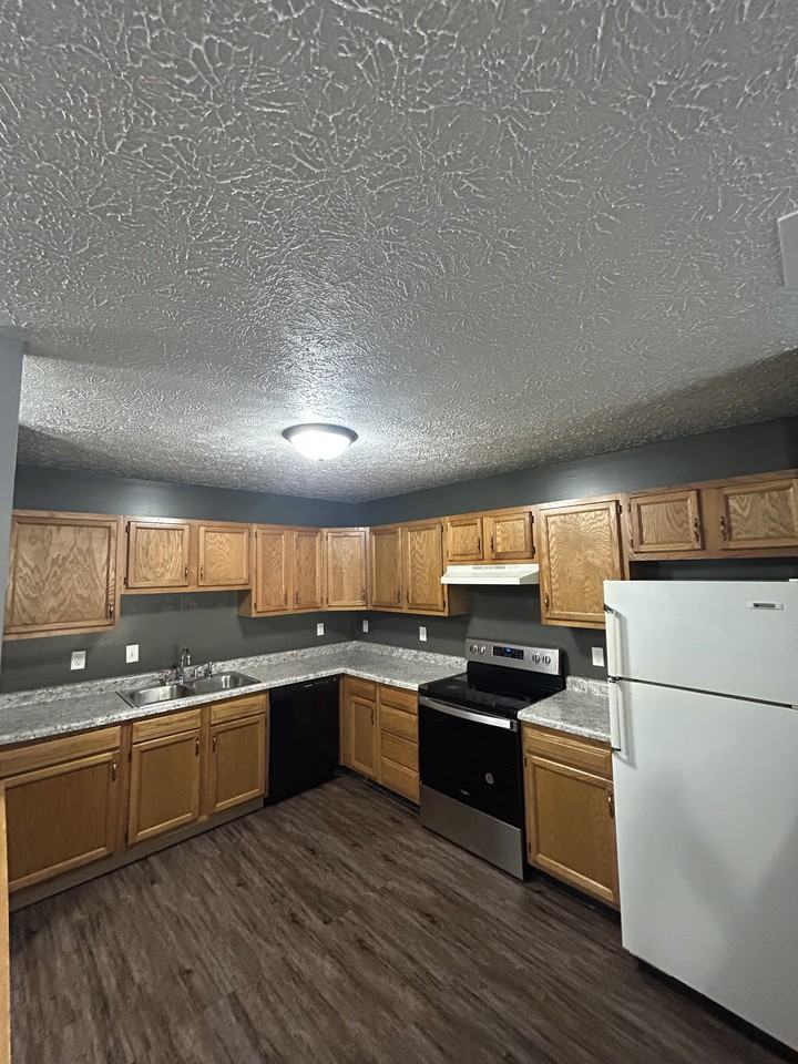 2849 Plaza Ct #2849 - Photo 5 of 14