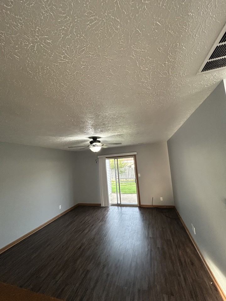 2849 Plaza Ct #2849 - Photo 6 of 14