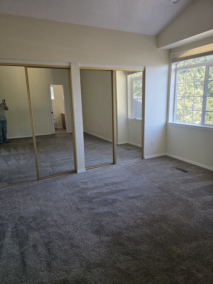4206 Royal Ave #1 - Photo 5 of 11