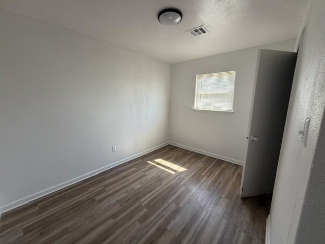 1749 Sw 12th St #1 - Photo 4 of 10