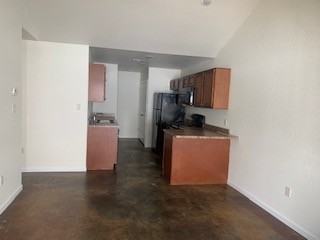 2407 High St #A - Photo 2 of 10
