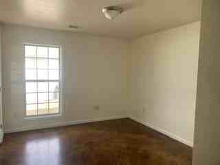 2407 High St #A - Photo 7 of 10
