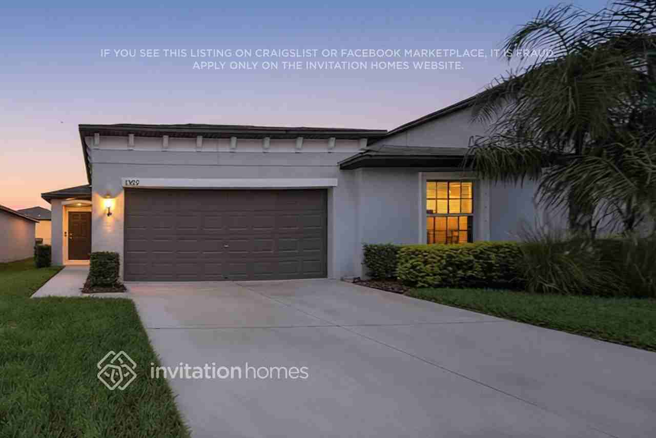 1569 Blue Rose Dr - Photo 3 of 19